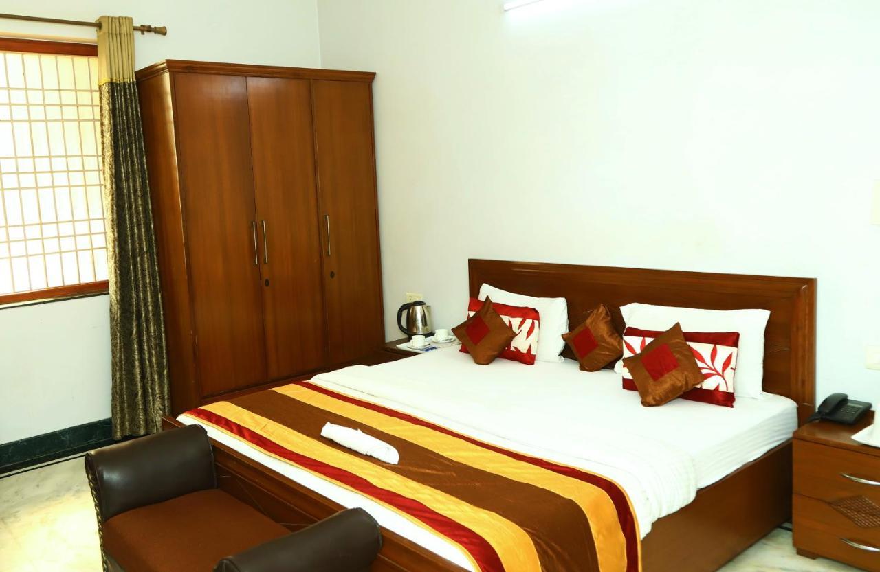 Angel Nri B&B Greater Noida Exterior foto