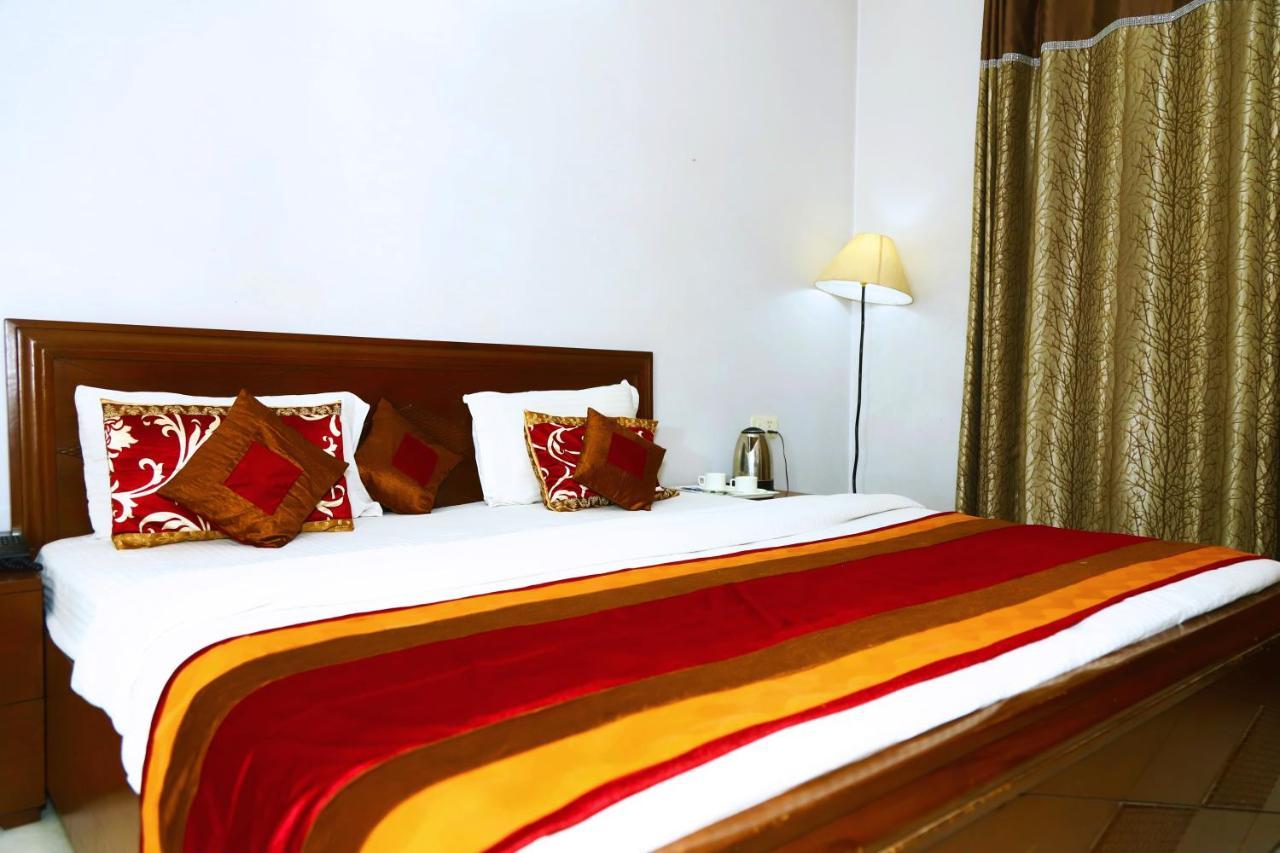 Angel Nri B&B Greater Noida Exterior foto