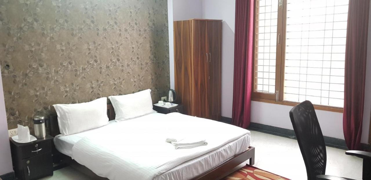 Angel Nri B&B Greater Noida Exterior foto